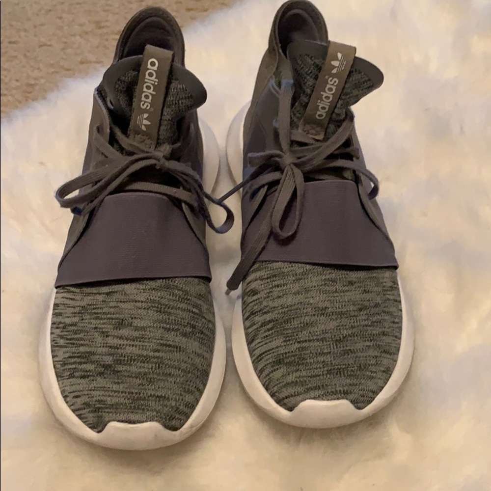 Adidas Tubular sneakers